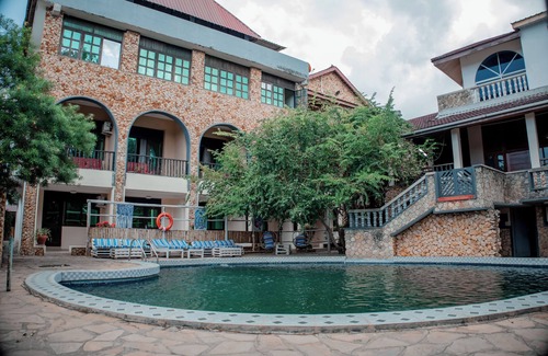 Kunduchi Apartment | Serene Annex Hotel and Apartment