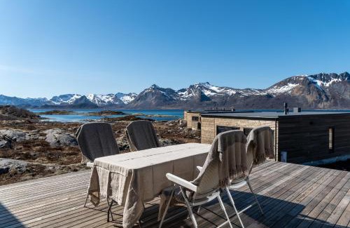 Vagan House | Serene cabin in Lofoten with sauna