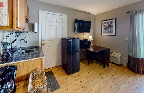 Winnisquam Condo | Serene condo on the lake with balcony, kitchenette & WiFi