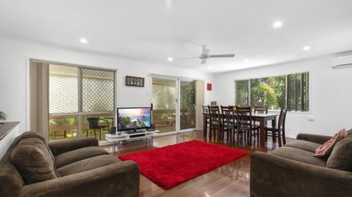 Woorim House | Serene Family Escape with Pool