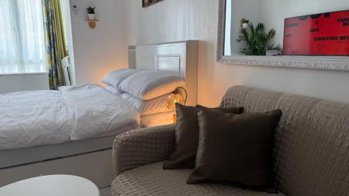 Luzon Apartment | Serene Haven with Skyline View