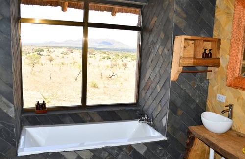 Seronera Cabin | Serengeti Safari Lodge