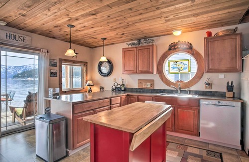 Bayview Cottage | Serenity at Scenic Bay: Floating Cottage w/Views!