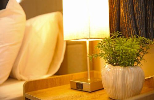Luton House | Serenity Luton Suite Near Mall