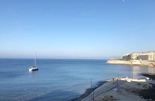 Marsalforn Apartment | Serenity Sea-view Maisonette
