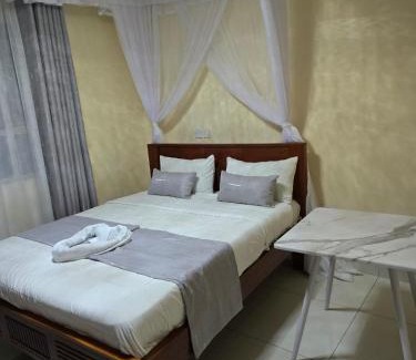 Ngelani Bed & Breakfast | Serenstay Accommodations Muthwani Kamulu Joska Malaa Nairobi Kangundo road