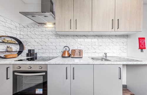 Sydenham Apartment | Serviced Ensuite Room Studio Sydenham London Se26
