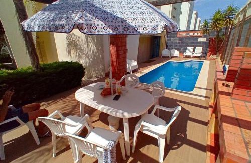 Faulha House | Sesimbra Charming Pool Duplex BBK & Garden