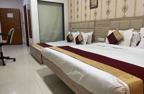 Vrindavan Hotel | Seth Murlidhar Mansinghka Seva Sadan