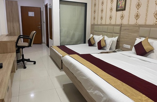Vrindavan Hotel | Seth Murlidhar Mansinghka Seva Sadan