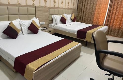 Vrindavan Hotel | Seth Murlidhar Mansinghka Seva Sadan
