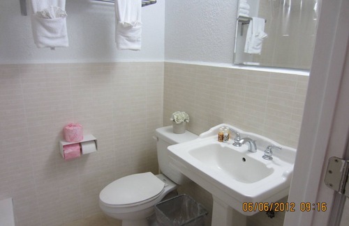 Northeast Miami Hotel | Shalimar Motel