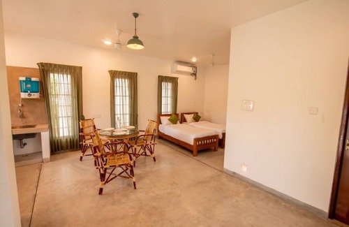 Bommayapalayam Hotel | Shambala Resort