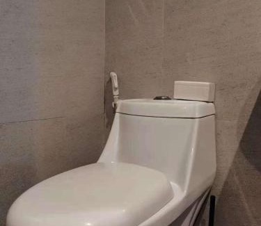 Ermita Night District Apartment | shandong residences 山东宾馆