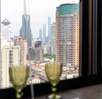Downtown Shanghai Apartment | Shanghai Yi Du B&B - Family Suite 500m to Nanjing West Rd Near People's Square -Credit Cards Accepted
