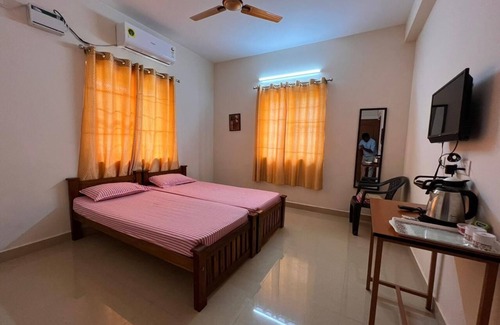 Pollachi Hotel | Shantham Service Apartments, Kinathukadavu
