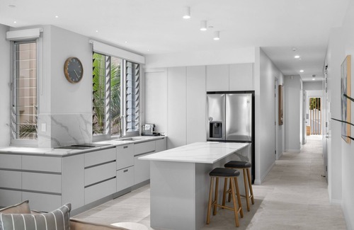 Palm Cove Apartment | Shara by Elysium Collection Palm Cove