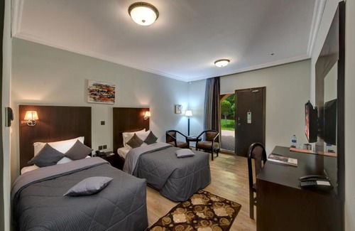 Beach & Coast Resort | Sharjah Carlton Hotel