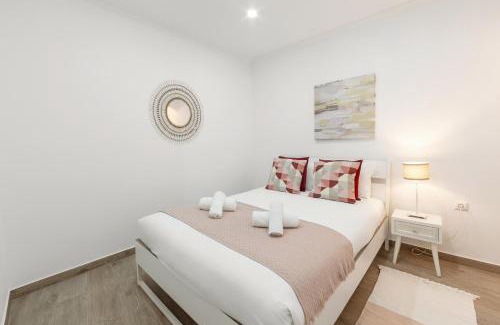 Nazare Apartment | Shell House