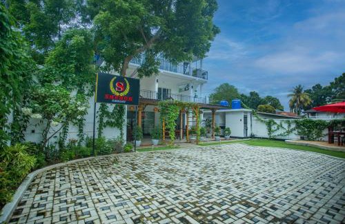Unawatuna Hotel | SHERON RESORT