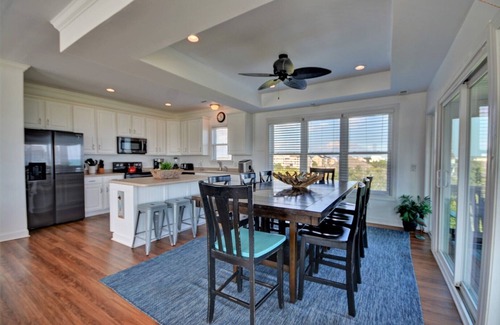 Sneads Ferry House | "Shining Sea" - Oceanview & Soundview 5 Bedroom Home in North Topsail Beach