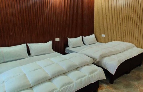 Guptkashi Hotel | Shiv Vilas palace