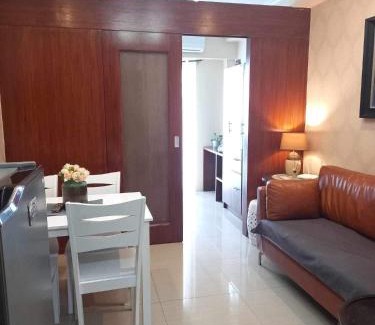 Barangay 76 Apartment | Shore Residence Pool view Mall of Asia