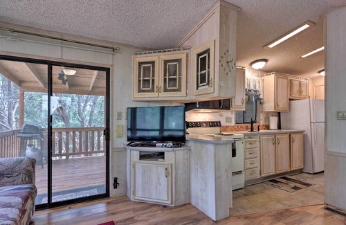 Show Low House | Show Low Home w/ Deck & Grill - 13 Mi to Hon-Dah!