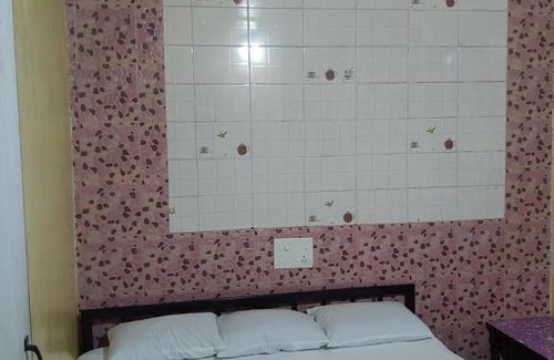 Kolhapur Hotel | Shri Mahalaxmi Guest House Kolhapur