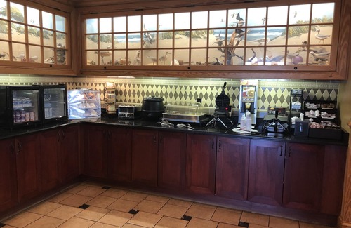 Kill Devil Hills Hotel | Shutters on the Banks