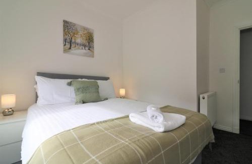 Lanark Apartment | Signature - Kirkhill Middle