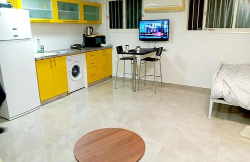 Rehovot Apartment | Sil Place