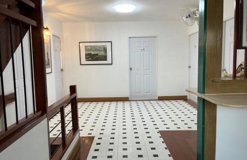 Suan Luang Hostel | Silpasala StayZ