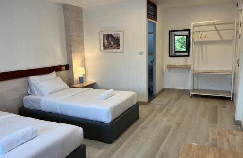 Suan Luang Hostel | Silpasala StayZ
