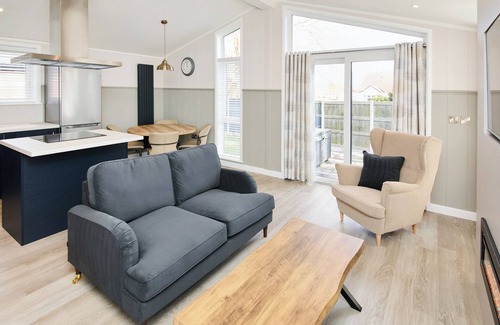 Llanasa Ski Chalet | Silver Birch Premier