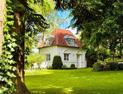 Eckernfoerde House | Simon