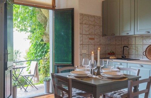 Blevio Apartment | Simon's Apartment With Amazing View by Rent all Como