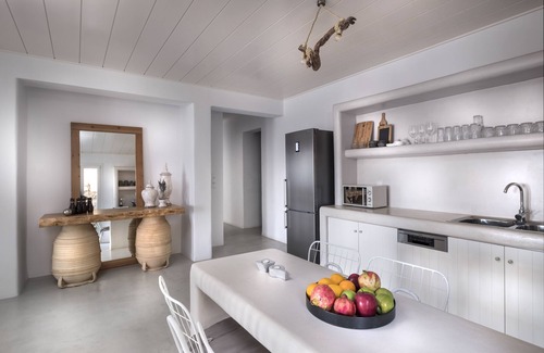 Kithnos House | Simousi Villas
