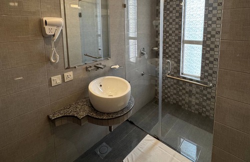 G-6 Sector Hotel | Sintra Hotel