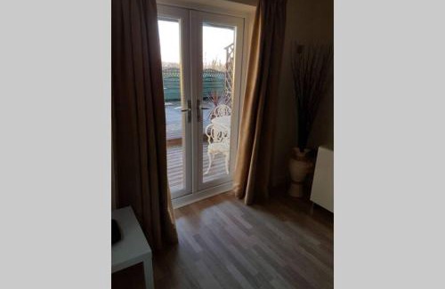 Llanelli Apartment | Sister's Apartment