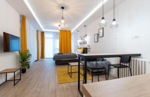 Novi Beograd Apartment | Siva