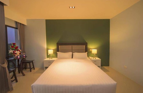 Trang Hotel | Sixty Six Place Hotel