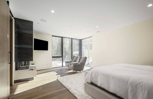 Park City Ski Chalet | Ski-In/Out Home in The Colony l Winter Way by Stay
