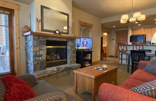 Whitefish Condo | Ski-In/Ski-Out Morning Eagle 207