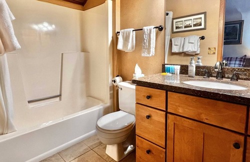 Lutsen House | Ski-In, Ski-Out Townhome with Lofted Owner's Suite