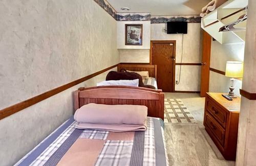 Lutsen House | Ski-In, Ski-Out Townhome with Lofted Owner's Suite