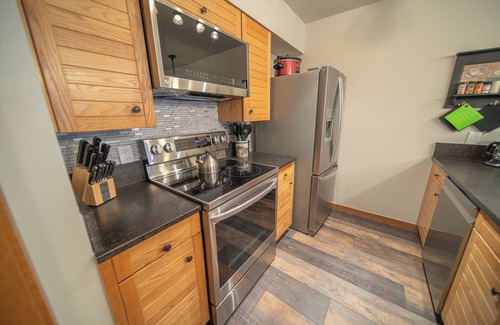 Mountain House Condo | Ski Run 303