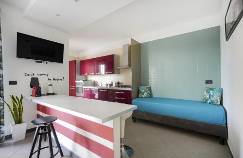 Municipio 5 Apartment | Sky Gate - Red Suite by the Airport