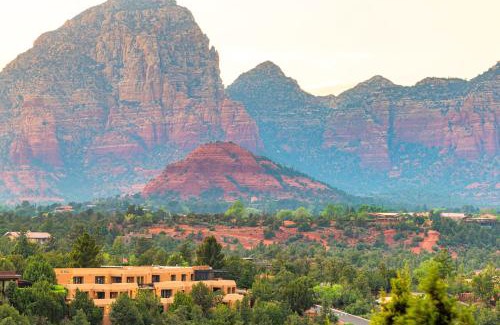 West Sedona Hotel | Sky Rock Sedona, a Tribute Portfolio Hotel