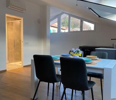 Como Apartment | Sky View Apartment